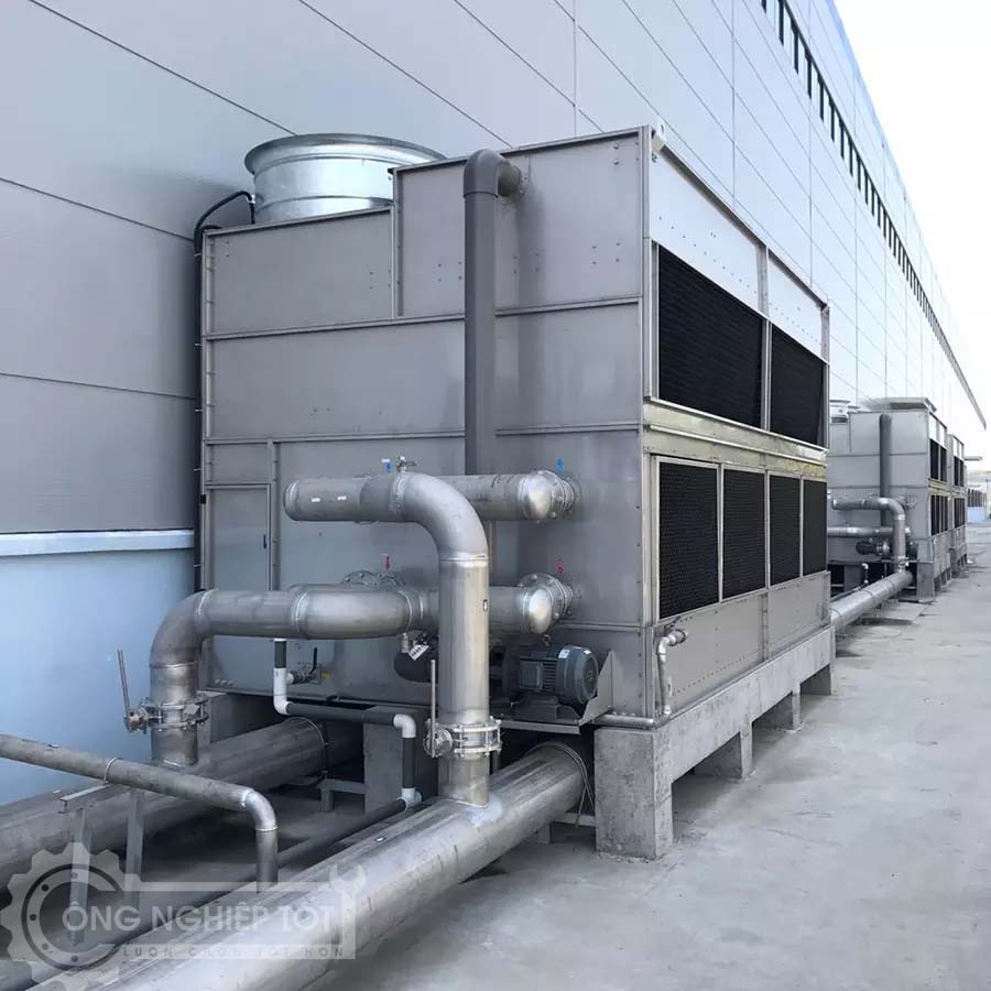 Hình ảnh thực tế Tháp giải nhiệt kín HACST BHX
